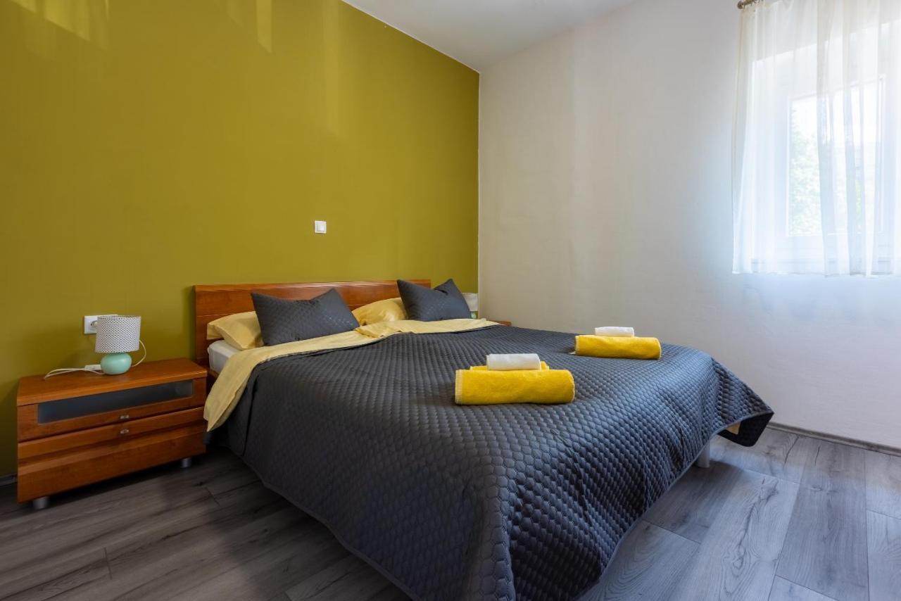 Apartman Dora Crikvenica Eksteriør billede